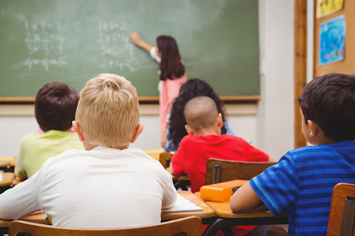 4 Success Tips for First-Time Substitute Teachers